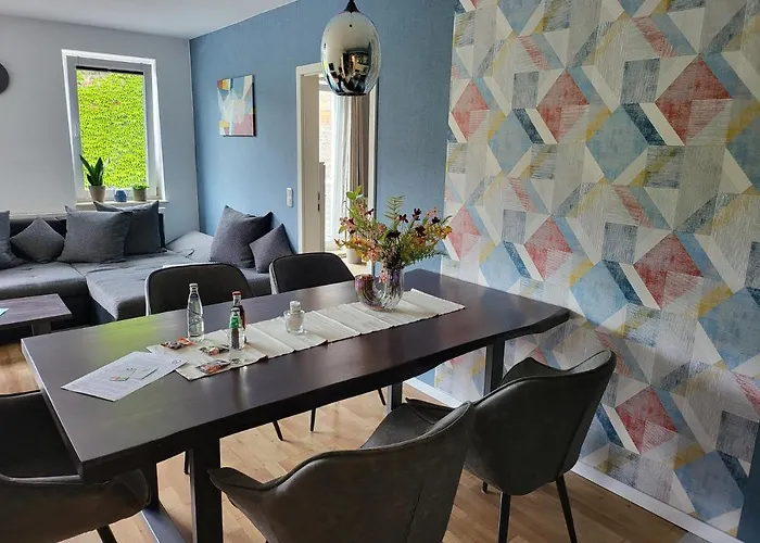 Ausgestattetes Drei Mit Grosser Sonnenterrasse Lägenhet *